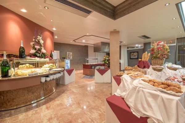 Hotel Apartamentos Blau Parc (Sant Antoni de Portmany)